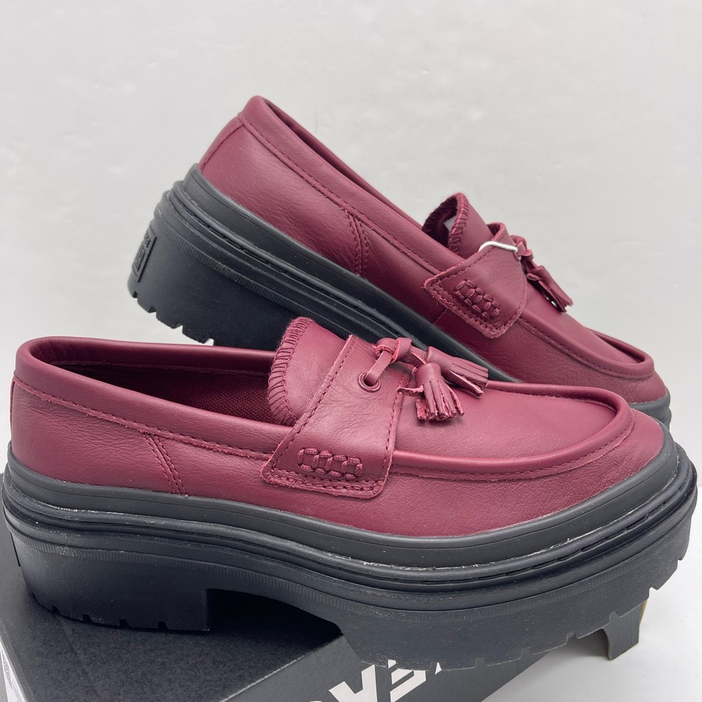 Converse Women's Burgundy Platform Loafers - Picture 5 of 16